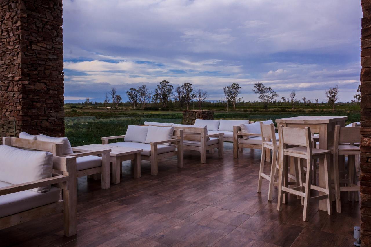 Marale Wines Hotel Boutique Villa Media Agua Ngoại thất bức ảnh